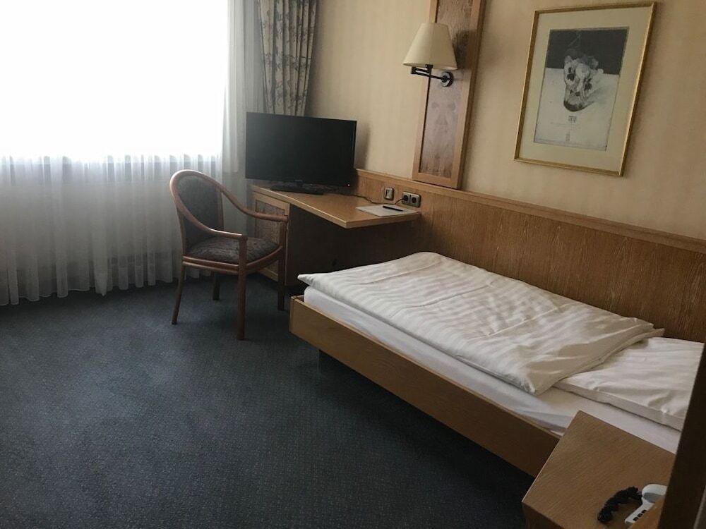 hotel image 12