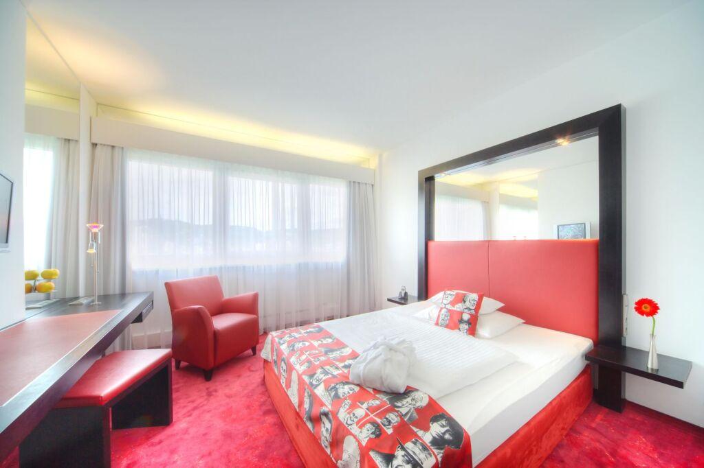 hotel image 9
