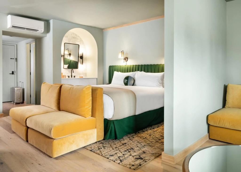 hotel image 12