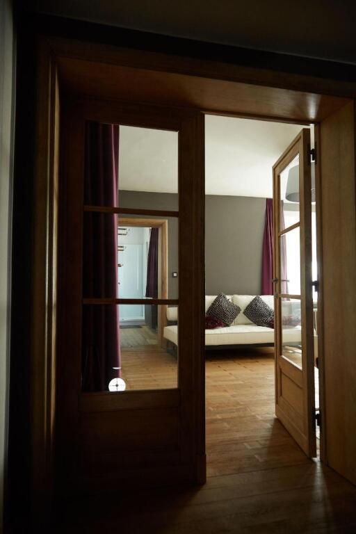 hotel image 13