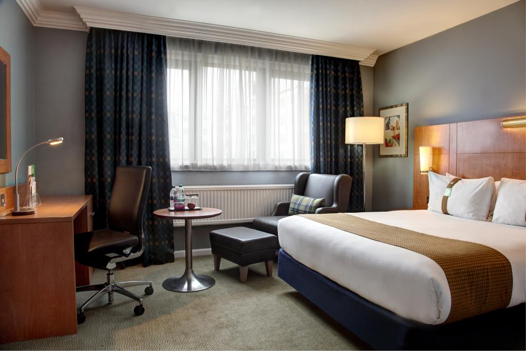 hotel image 13