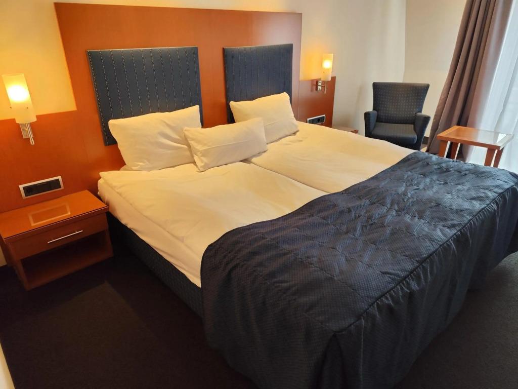 hotel image 13