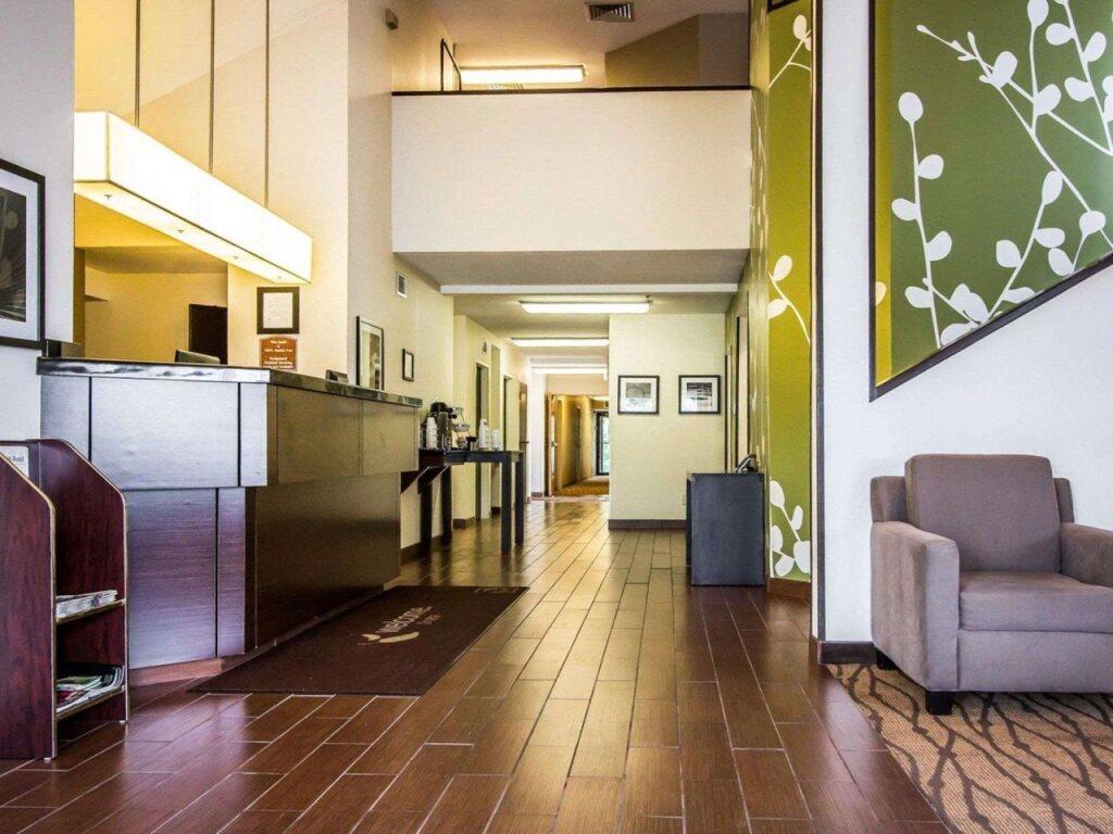 hotel image 13