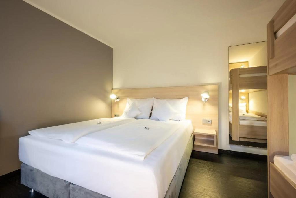 hotel image 42
