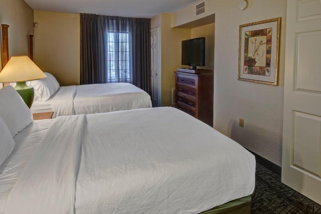 hotel image 16
