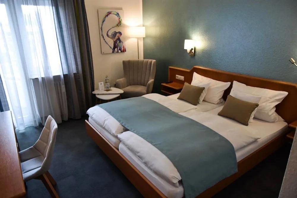 hotel image 9