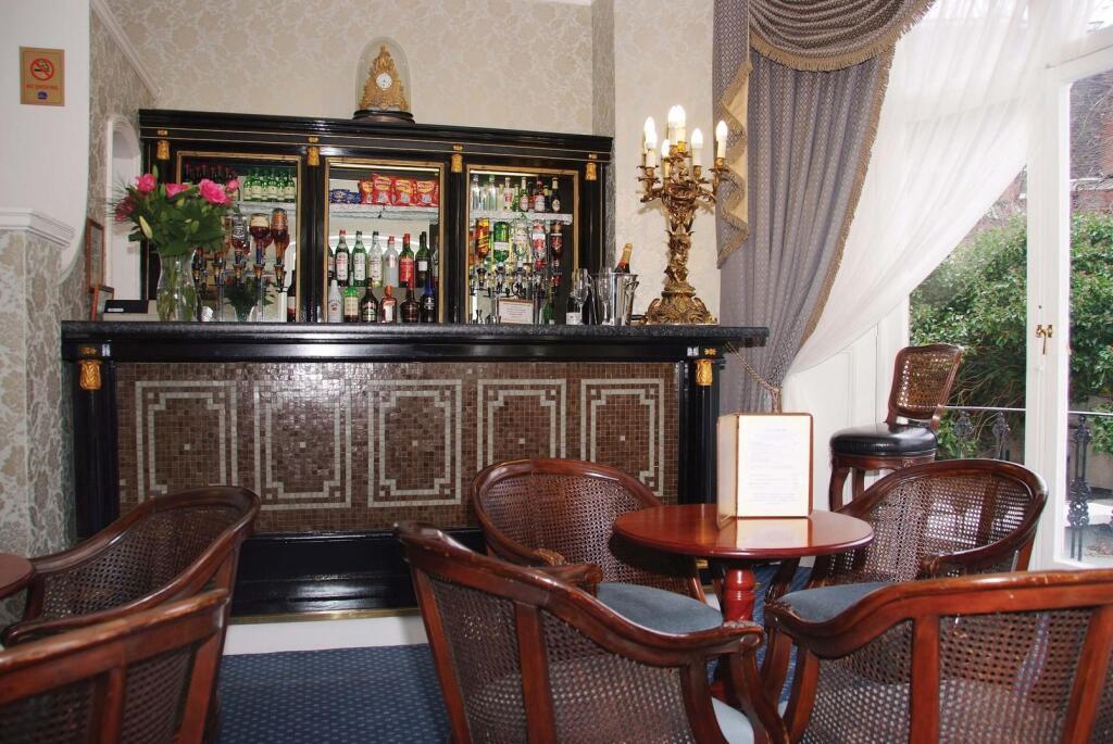 hotel image 7