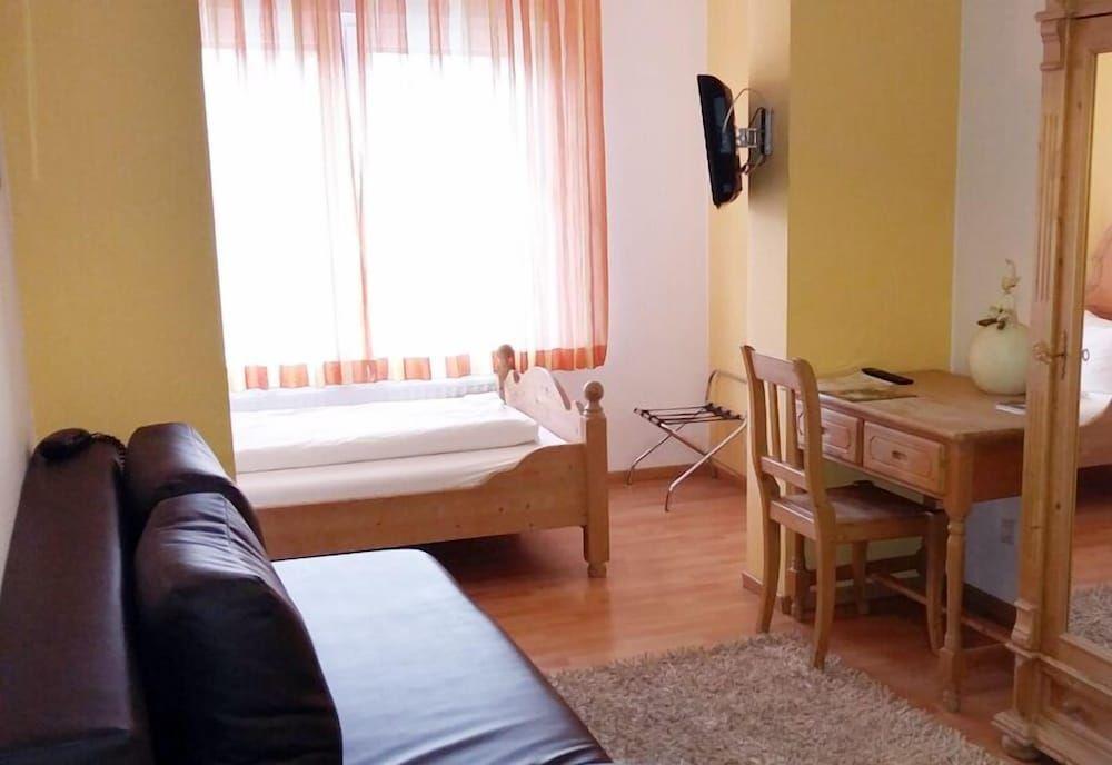 hotel image 16
