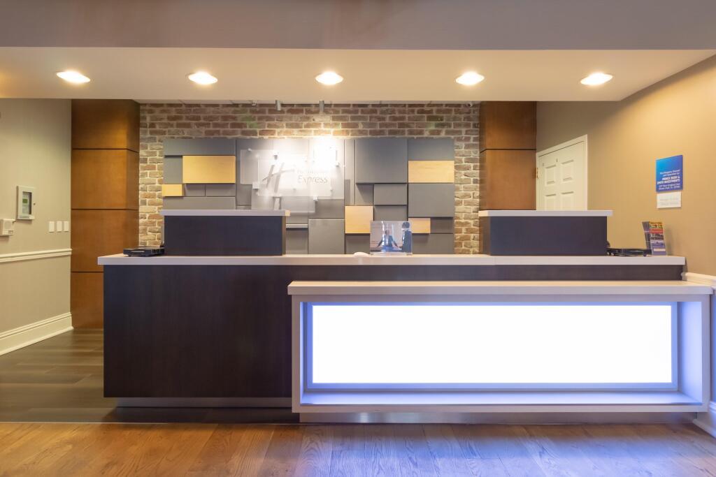 hotel image 16