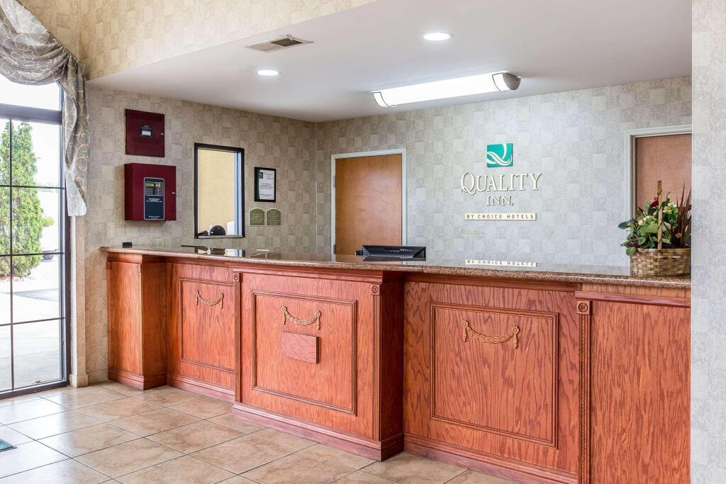 hotel image 10