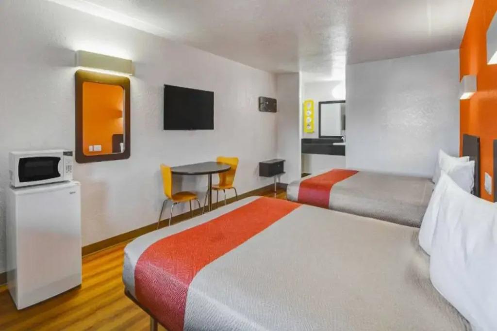 hotel image 9