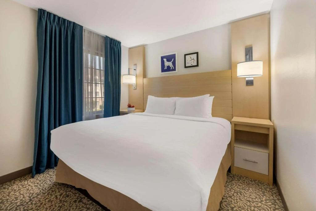 hotel image 32