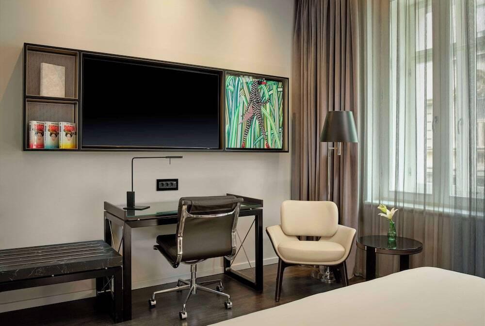 hotel image 48