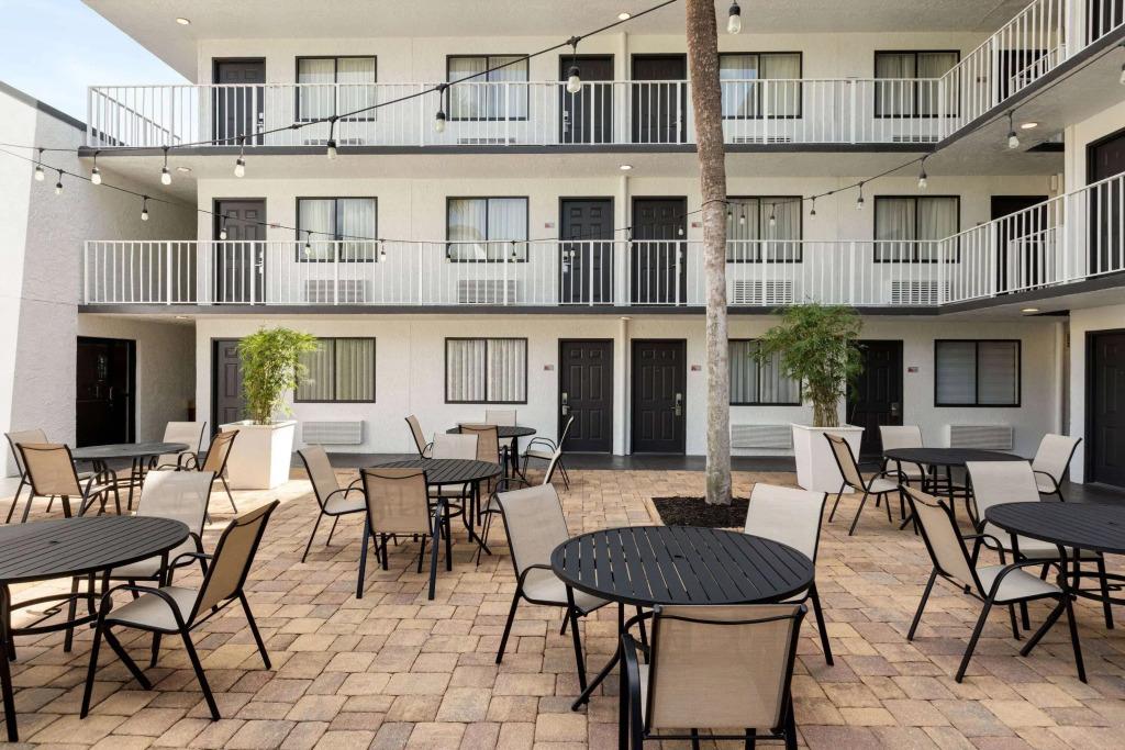 hotel image 39