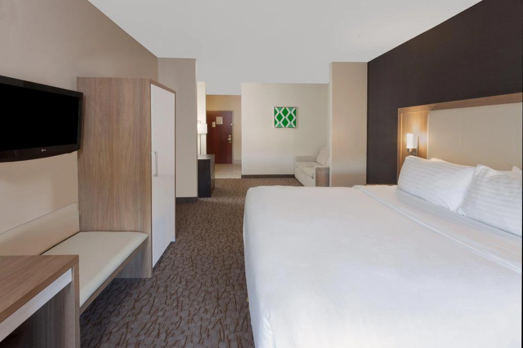 hotel image 16