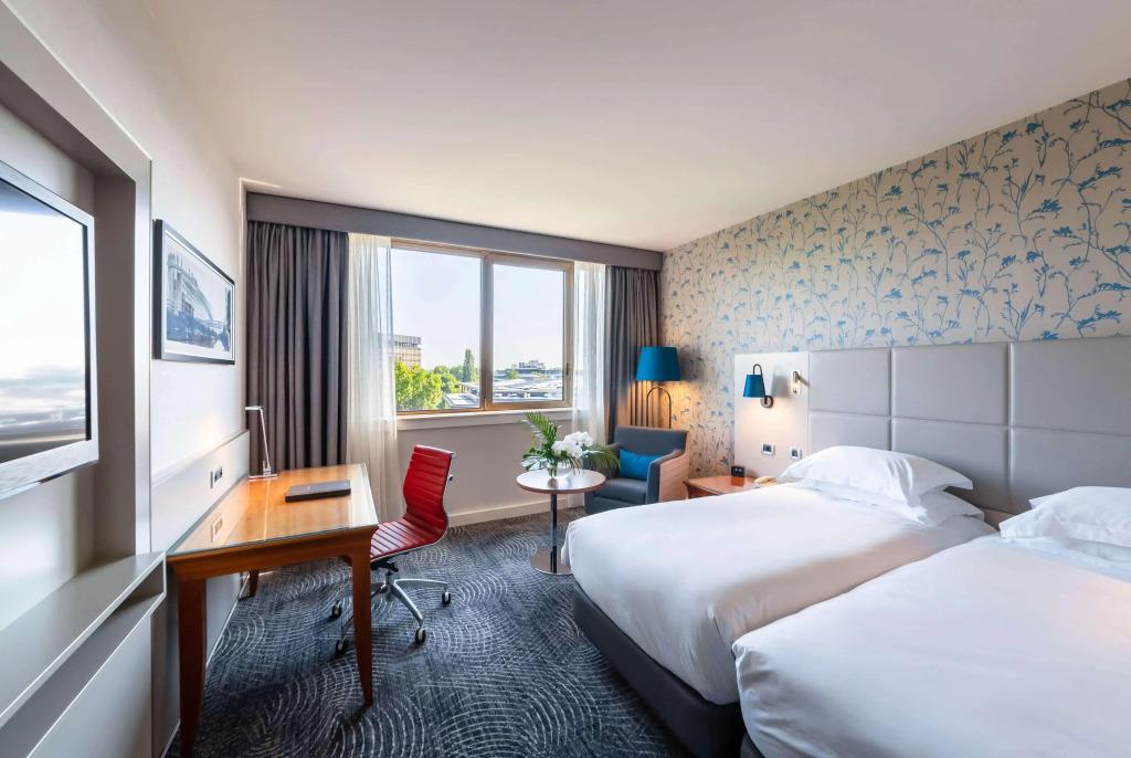 hotel image 16