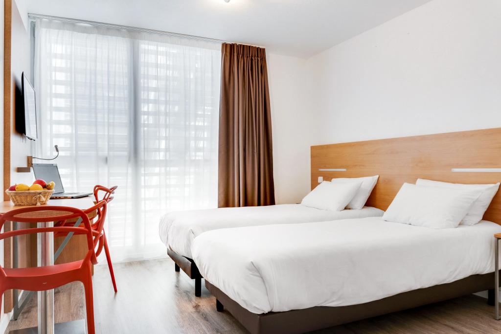 hotel image 16