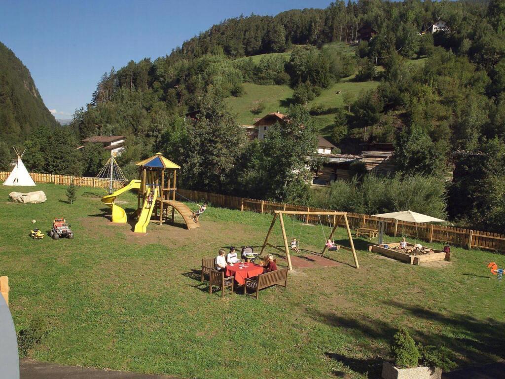 hotel image 9