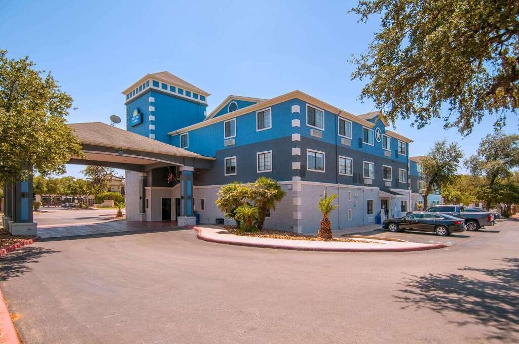 hotel image 13