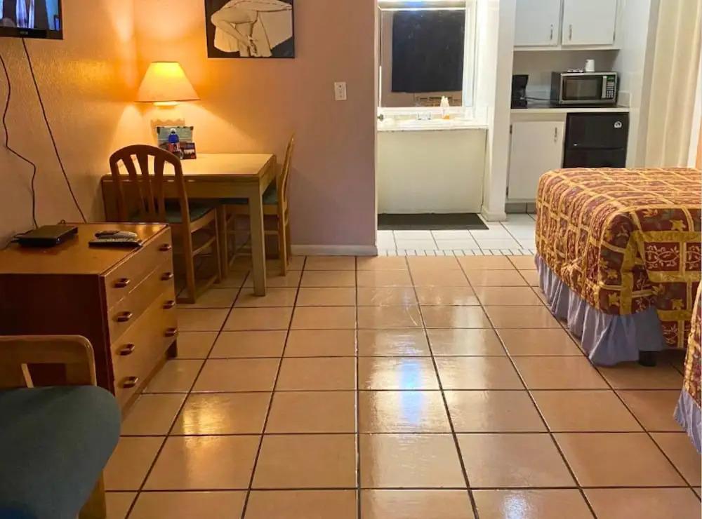 hotel image 10