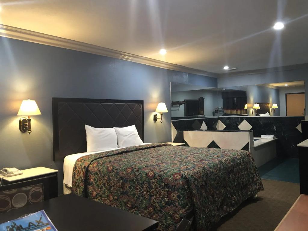 hotel image 13