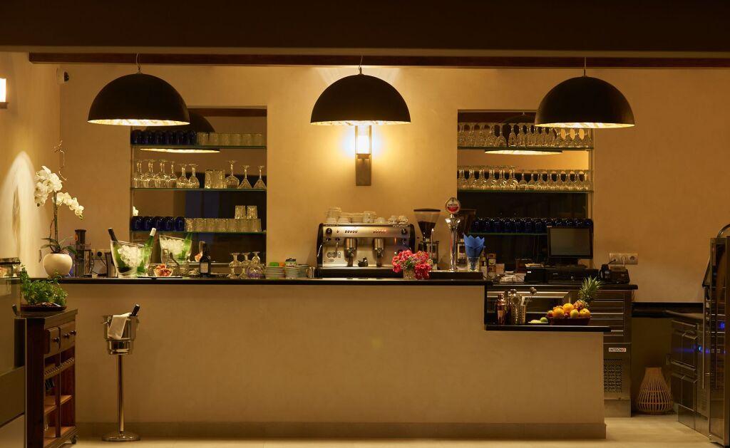 hotel image 10