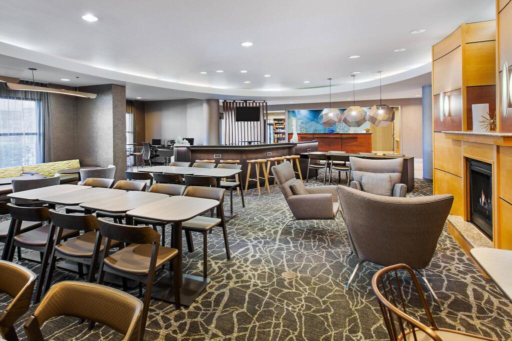 hotel image 16