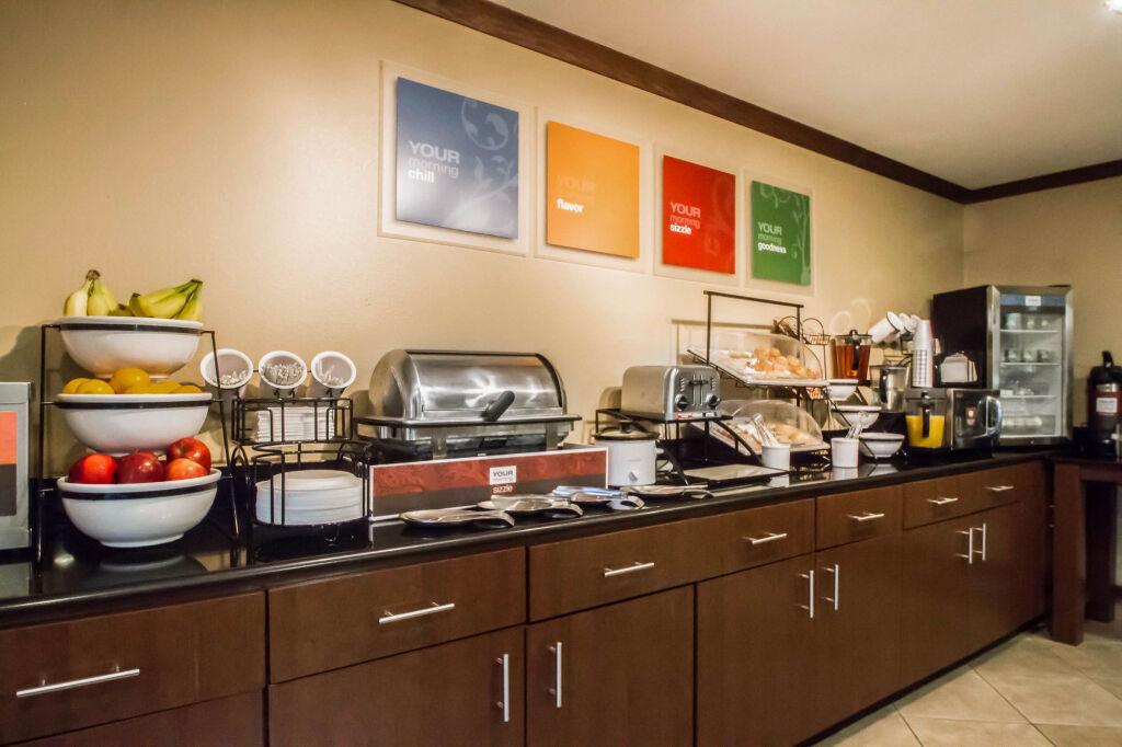 hotel image 13