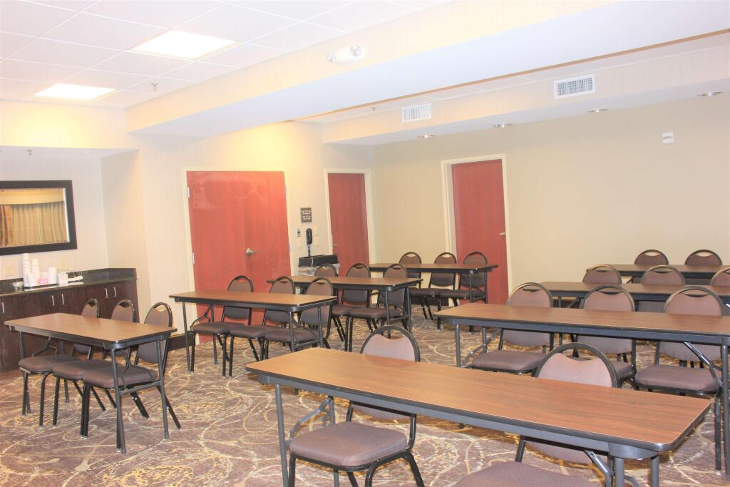 hotel image 16