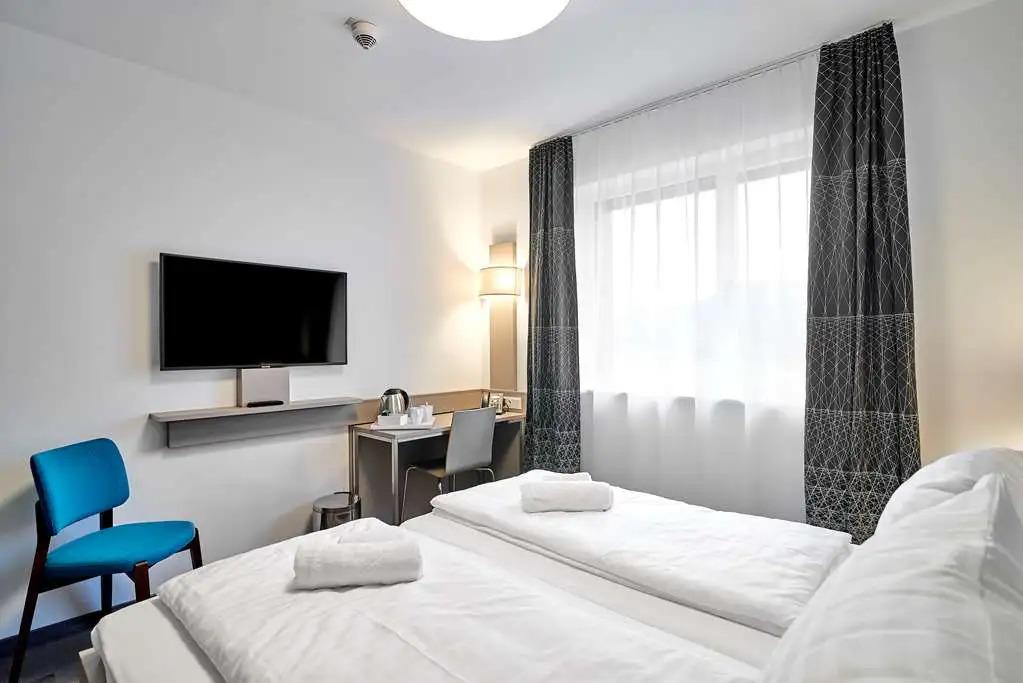 hotel image 12