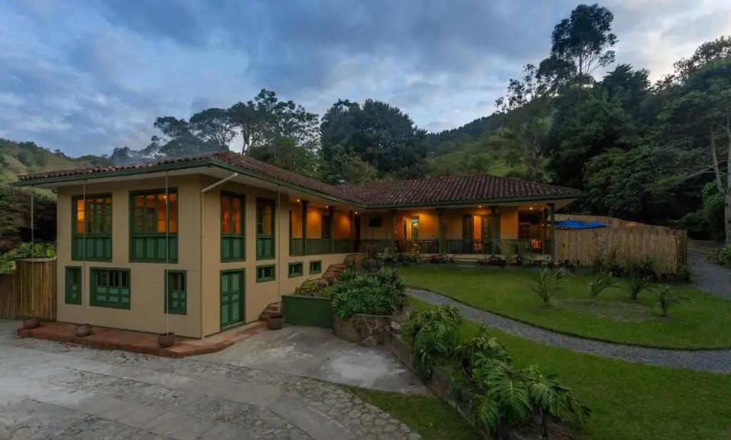 hotel image 12