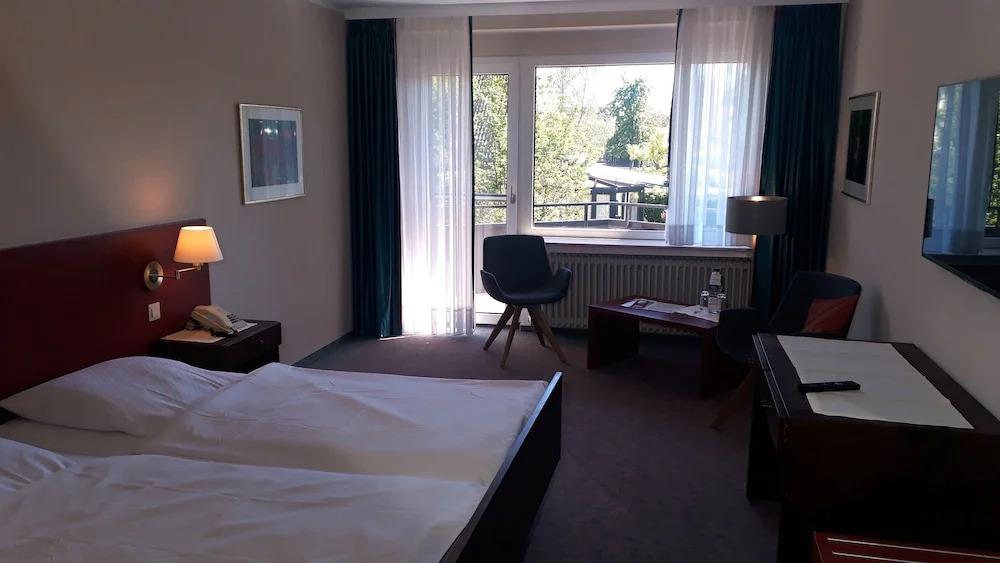 hotel image 9