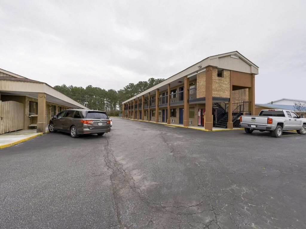 hotel image 12
