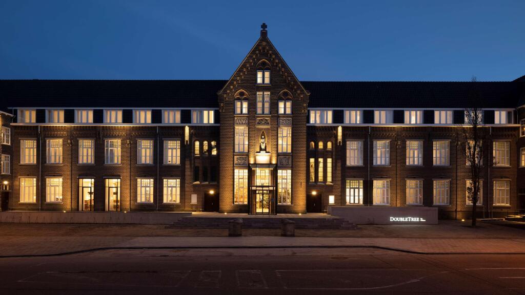 hotel image 8