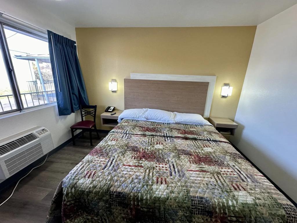 hotel image 12