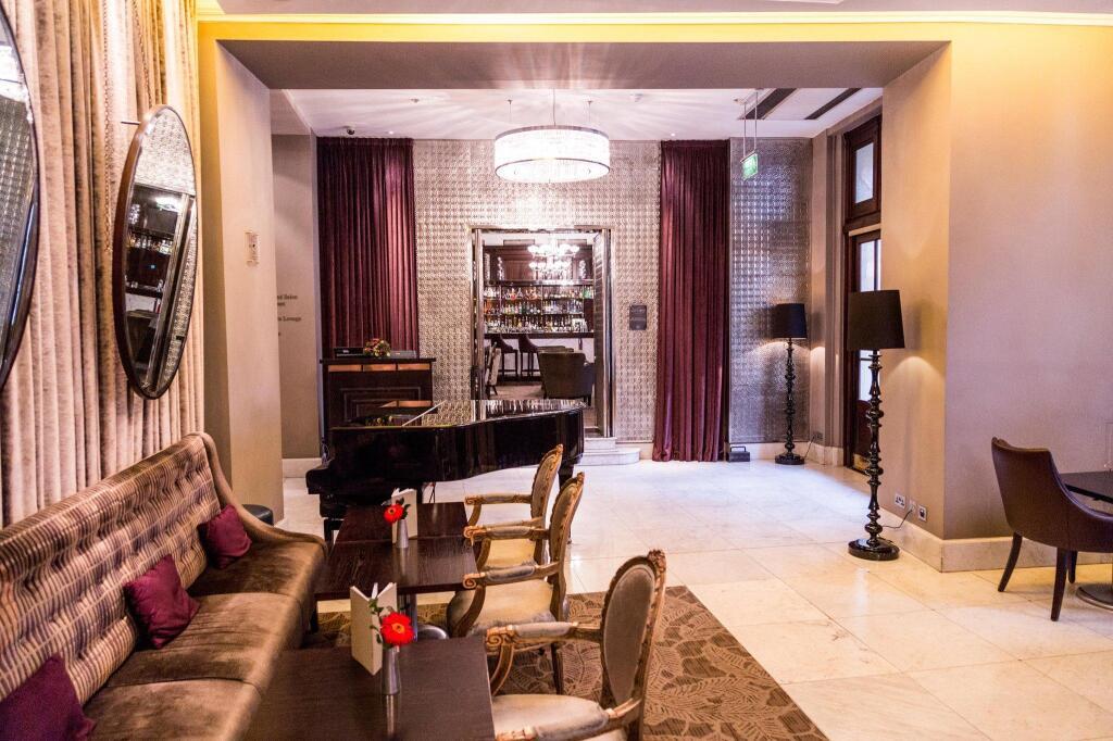 hotel image 9
