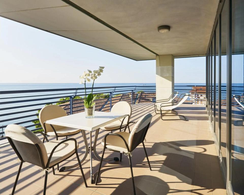 hotel image 23