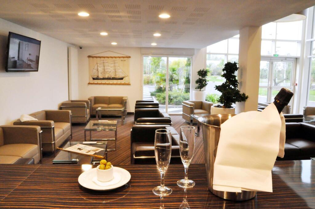 hotel image 8