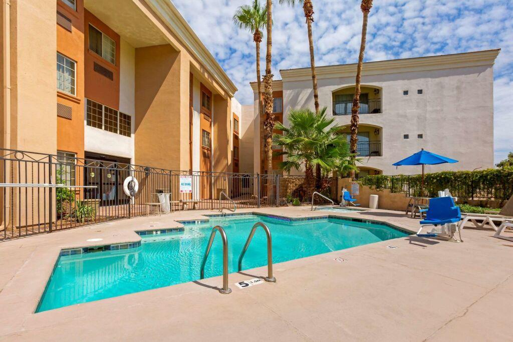 hotel image 14