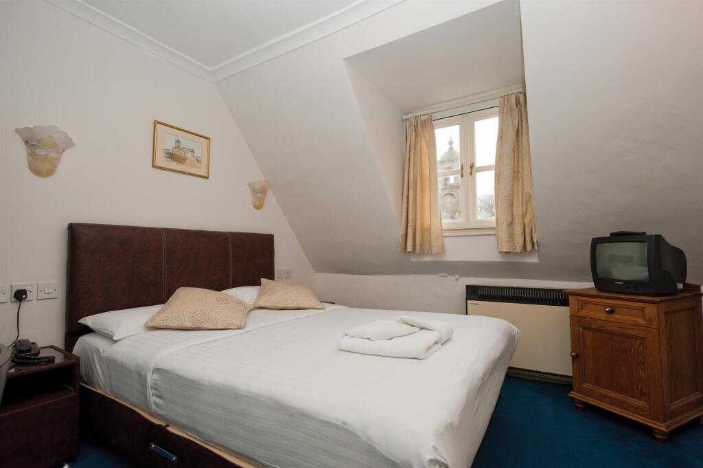 hotel image 10