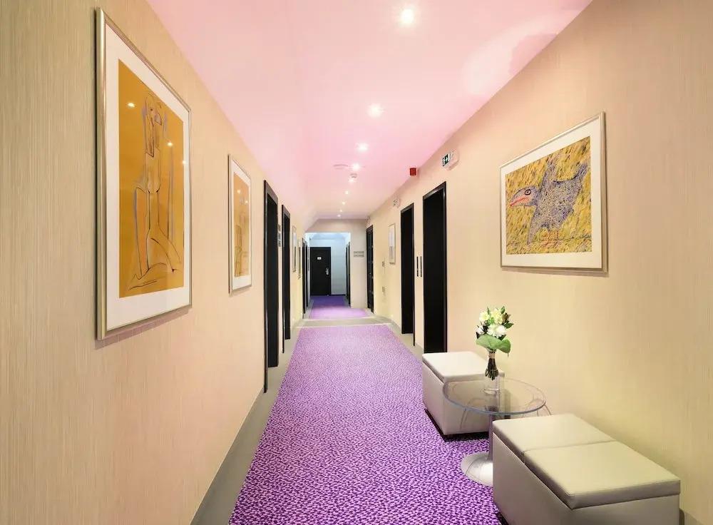 hotel image 12