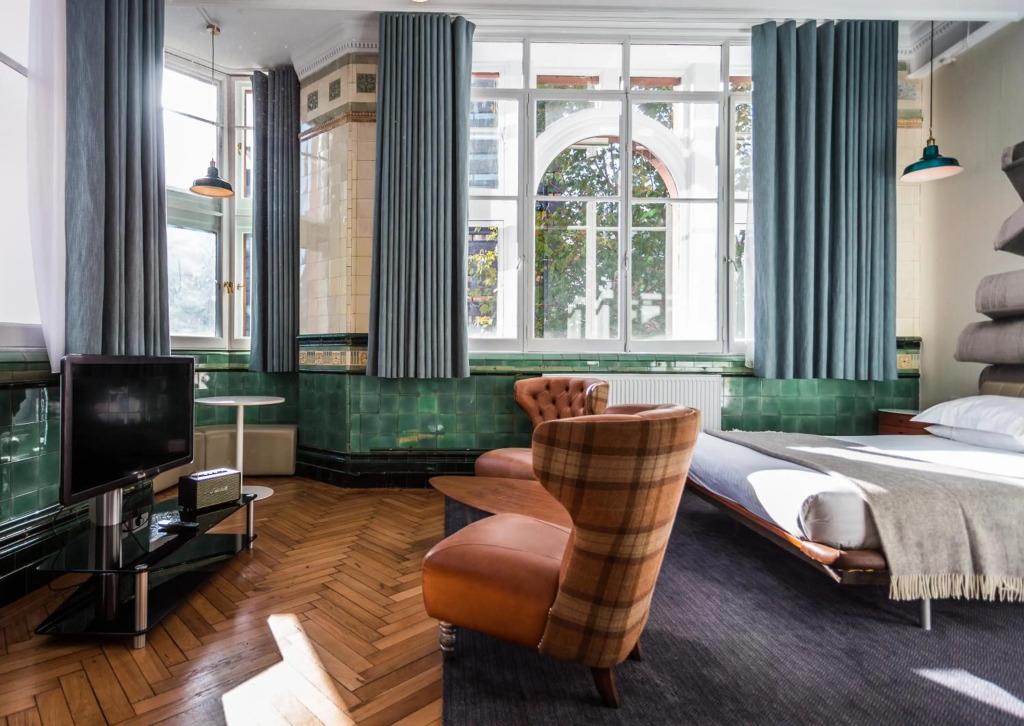 hotel image 37