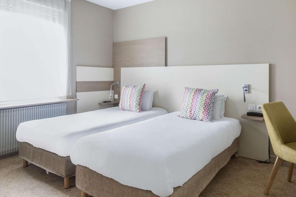 hotel image 32