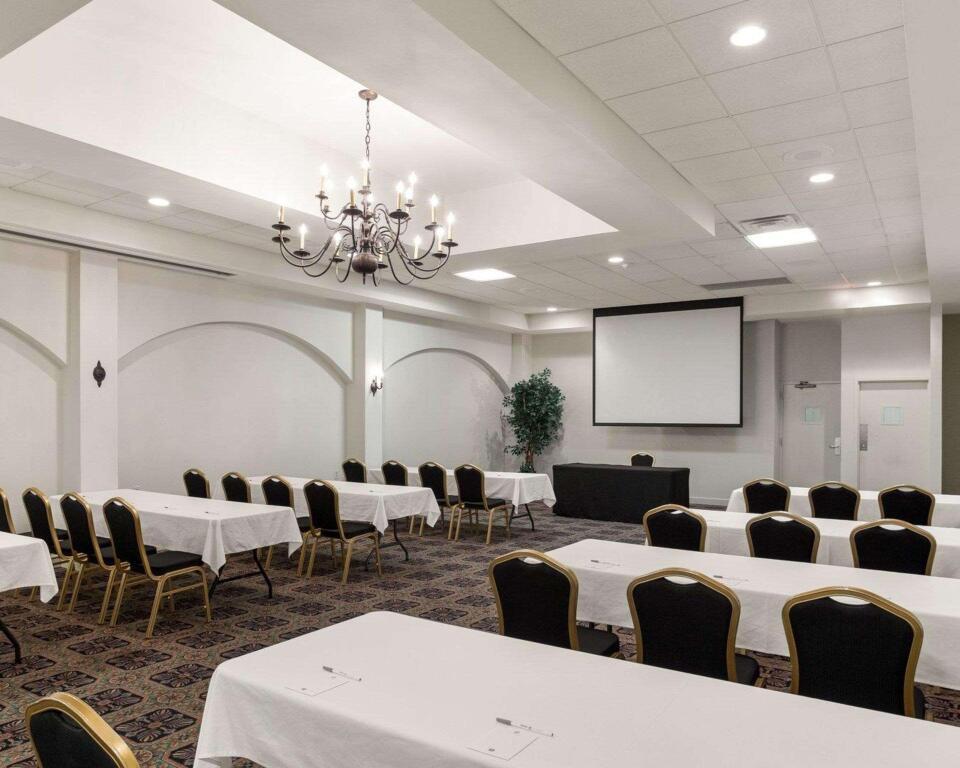 hotel image 35