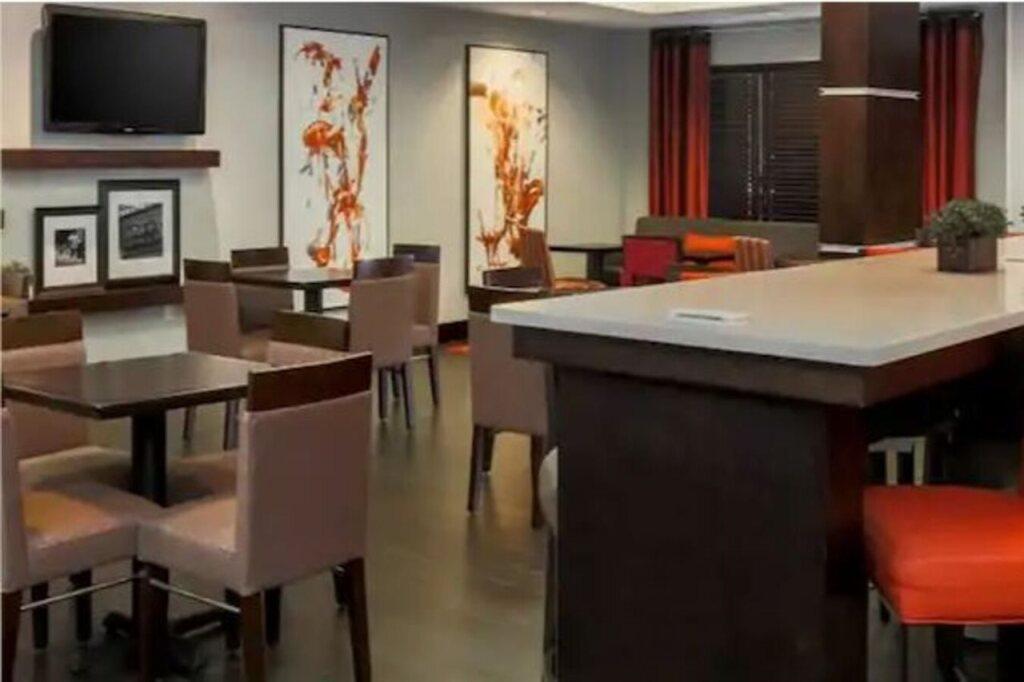 hotel image 16