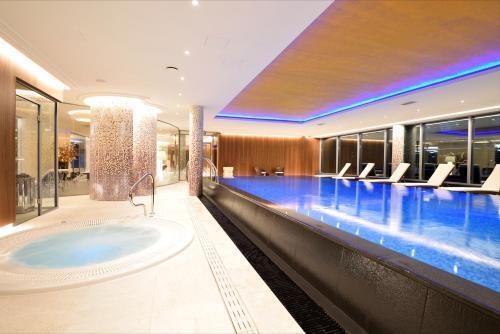 hotel image 13