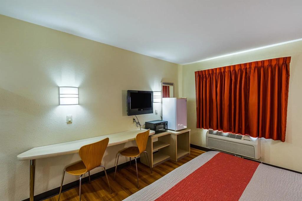 hotel image 13