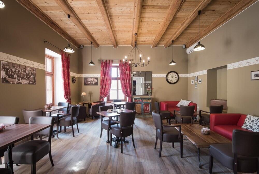 hotel image 14