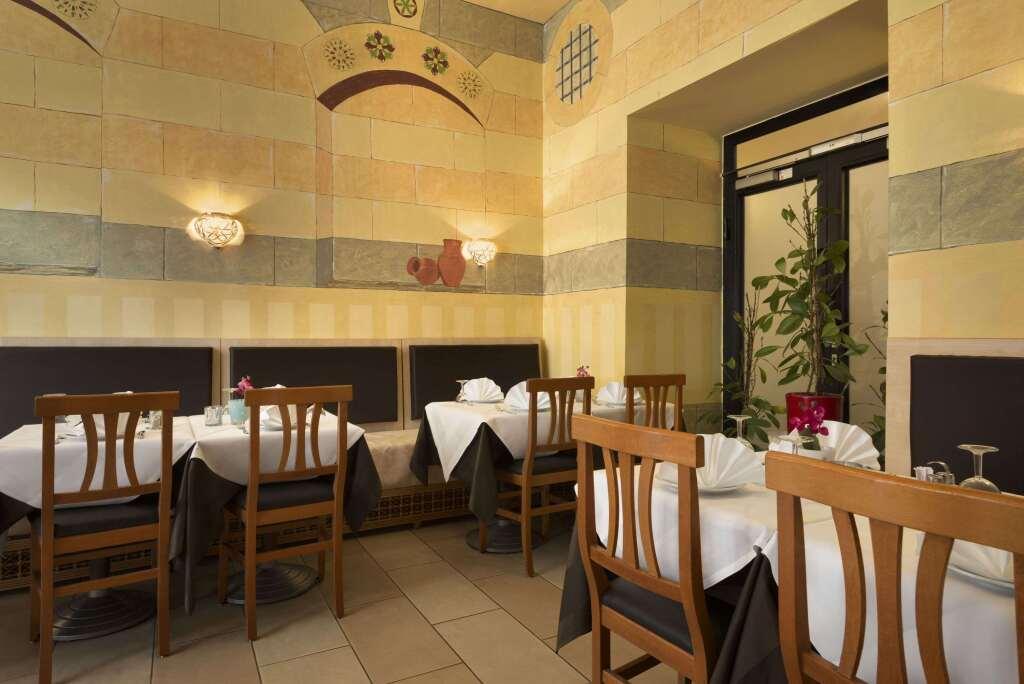 hotel image 10