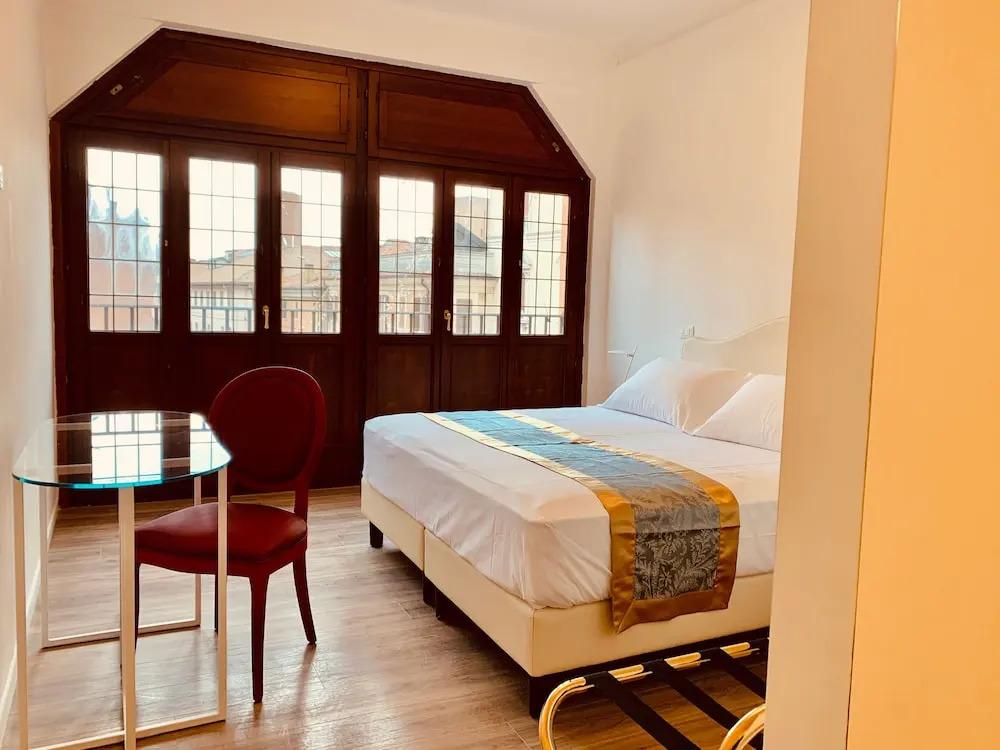 hotel image 11